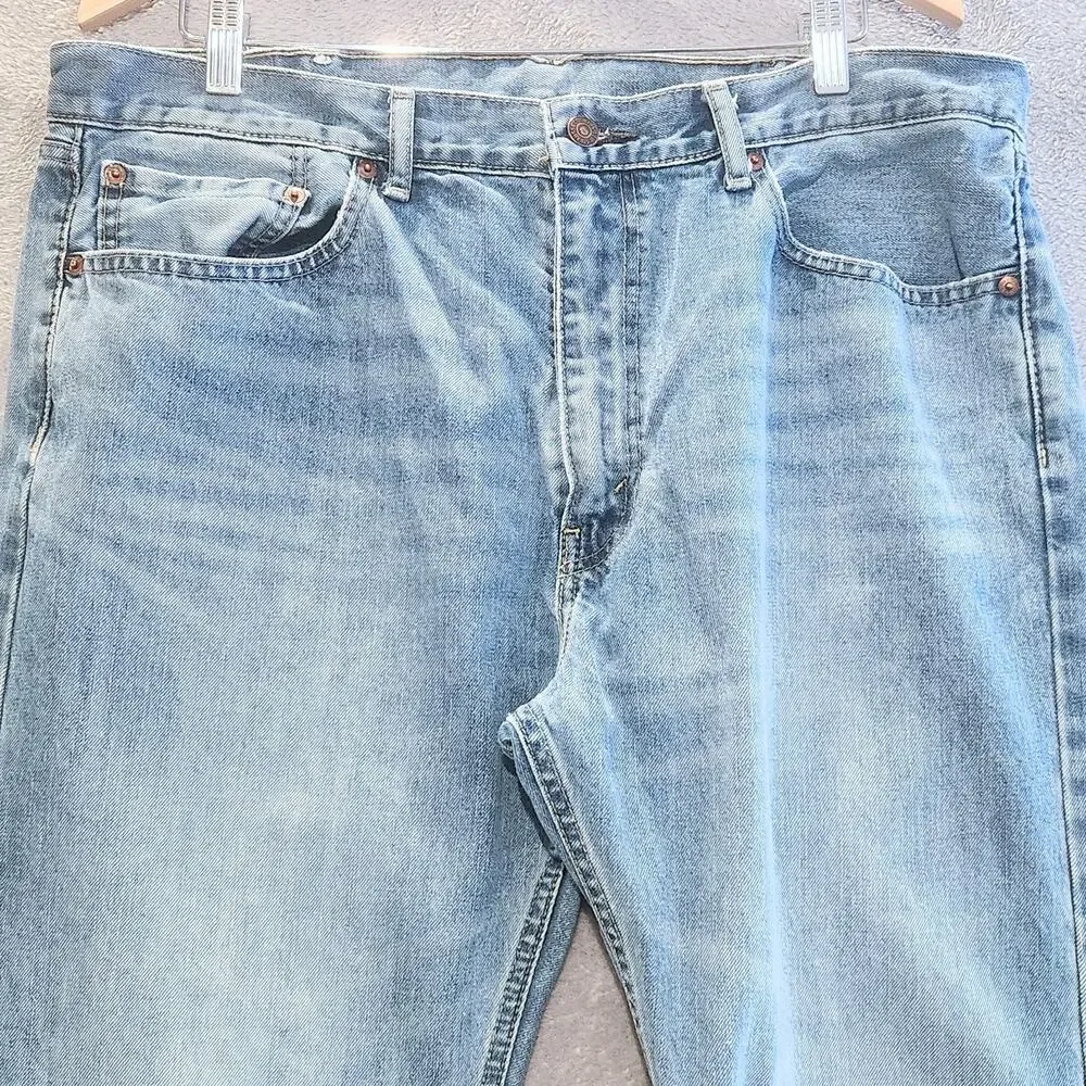 Levi's Mens 505 Medium Wash Straight Leg Jeans Size 38x30 Casual Minimalist